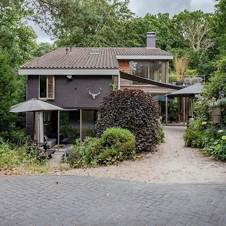 Villa Nolan Bergen